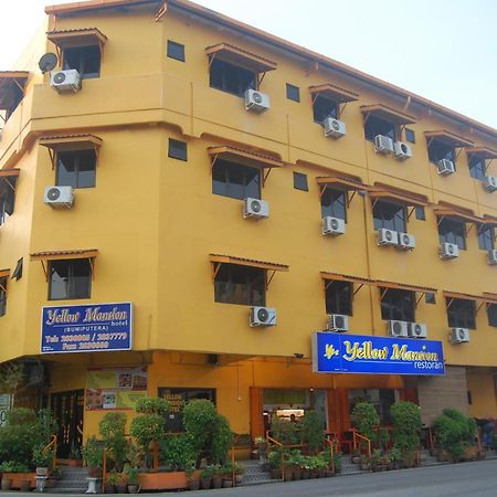 Yellow Mansion Hotel Малакка Экстерьер фото