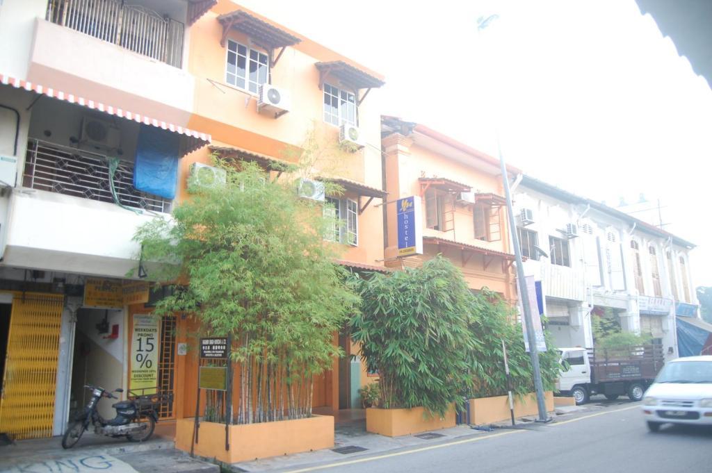 Yellow Mansion Hotel Малакка Экстерьер фото